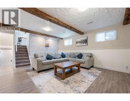 6 KELLY Avenue - 22