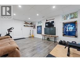 6 KELLY Avenue - 23