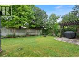 6 KELLY Avenue - 33