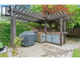6 KELLY Avenue - 34