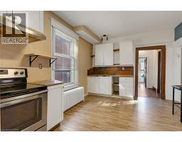 91 CHARLES Street E - 13