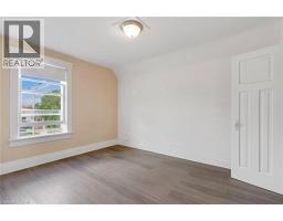 91 CHARLES Street E - 17