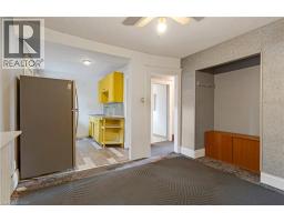 91 CHARLES Street E - 22