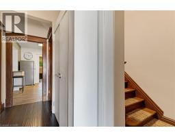 91 CHARLES Street E - 5