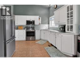 124 MUMBY Road - 14