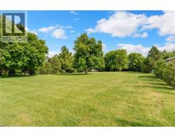 11 HIGHGROVE Court - 8