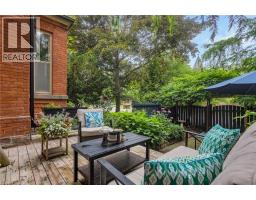 105 VANSITTART Avenue - 4