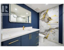 21 HALLIWELL Drive - 18