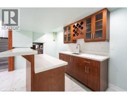 21 HALLIWELL Drive - 31