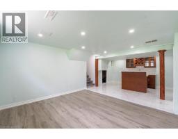 21 HALLIWELL Drive - 33