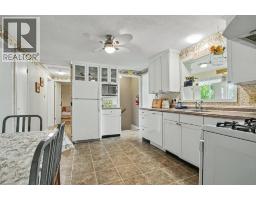 51 SCHADE Street - 13