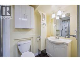 57 MAPLEWOOD Place - 33
