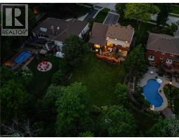 5 MAYS Crescent - 48