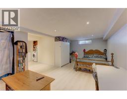 39 CHANTILLY Street - 33