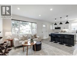 202 ERINDALE Avenue - 14