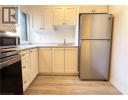 76 WENTWORTH Street S - 28