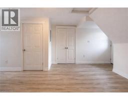 76 WENTWORTH Street S - 34