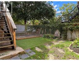 76 WENTWORTH Street S - 41