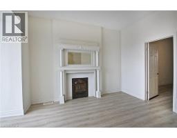 76 WENTWORTH Street S - 6