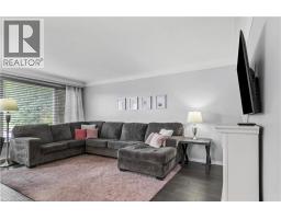 605 GREY Street - 10