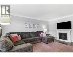 605 GREY Street - 12