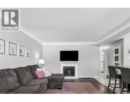 605 GREY Street - 13