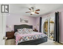 605 GREY Street - 17