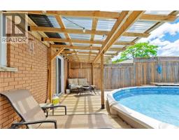 605 GREY Street - 41
