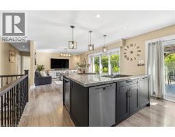 1648 CREDITON Parkway - 5