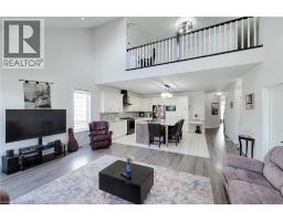 96 ANASTASIA Boulevard - 12
