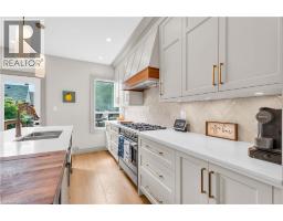 76 PEARL Street N - 20