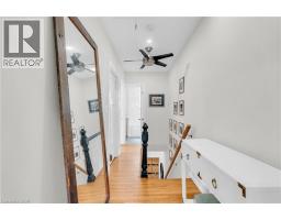 76 PEARL Street N - 32