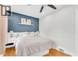 76 PEARL Street N - 35