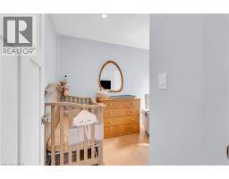 76 PEARL Street N - 38