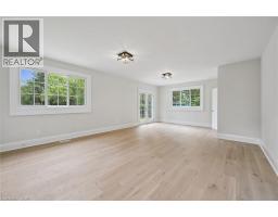651 DUNDAS Street S - 11