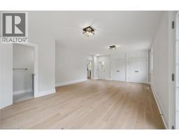 651 DUNDAS Street S - 12