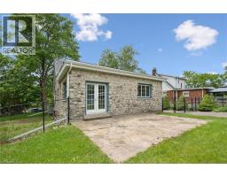 651 DUNDAS Street S - 24
