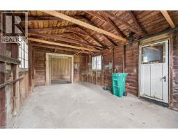 651 DUNDAS Street S - 30