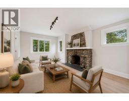 651 DUNDAS Street S - 5