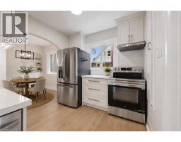 651 DUNDAS Street S - 7