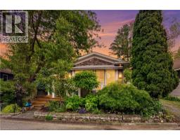 11 PEEL Street - 1