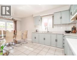 15 CRESSWELL Drive - 12
