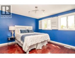 15 CRESSWELL Drive - 27