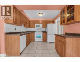 67 CAROLINE Street S UnitNo. 203 - 15