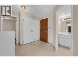 67 CAROLINE Street S UnitNo. 203 - 25