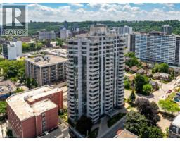 67 CAROLINE Street S UnitNo. 203 - 36