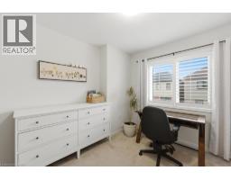 35 ARNOLD MARSHALL Boulevard - 18