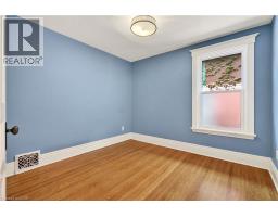 520 N JOHN Street N - 31