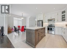 153 RIVERTRAIL Avenue - 10