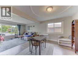 127 STRATHCONA Crescent - 12